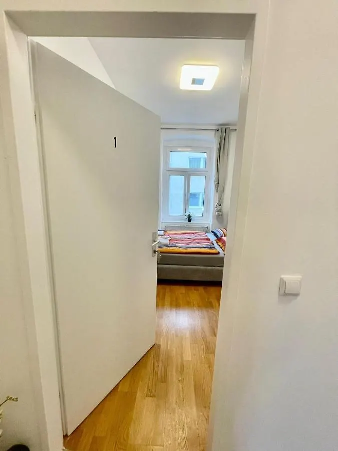 Deluxe Studio 3P Th Apartment Vienna Austria